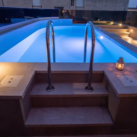 Lägenhet Luxury Maria With Private Pool